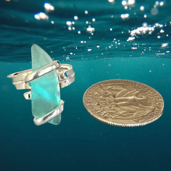 Mint Pompano Beach Glass Freeform  Adjustable Ring - Picture 2 of 5